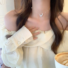 Load image into Gallery viewer, Simple Pearl Butterfly Necklace Versatile Alloy Butterfly Pendant Necklace Clavicle Chain Jewelry Accessory
