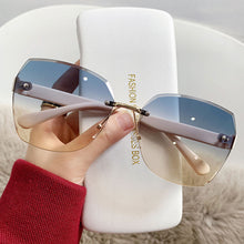 Load image into Gallery viewer, Frameless Cut Edge Sunglasses Dual Color Gradient Summer Beach Sunglasses Fashion Women's Windproof Driving Glasses
