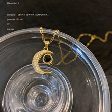 Load image into Gallery viewer, Diamond Moon Projection Necklace In 100 Languages I Love You Couple Necklace Birthday Gift Women Elegant Necklace
