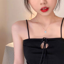 Load image into Gallery viewer, Heart Love Necklace Shiny Moonstone Necklace Clavicle Chain Female Jewelry Accessory Elegant Women Clavicular Chain
