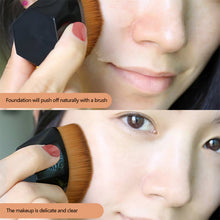 Load image into Gallery viewer, Portable Concealer Foundation Make-up Brush Soft Skin-friendly Make-up Brush Quick Makeup Application Makeup Tool
