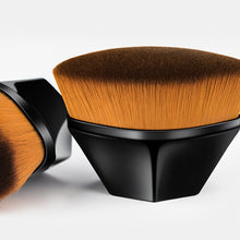 Load image into Gallery viewer, Portable Concealer Foundation Make-up Brush Soft Skin-friendly Make-up Brush Quick Makeup Application Makeup Tool
