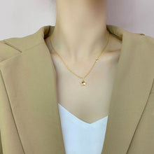Load image into Gallery viewer, Fashion Pentagram Stainless Steel Collar Necklace Female Star Net Red Personalized Simple Versatile Pendant Necklace
