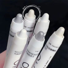 Load image into Gallery viewer, High-gloss Repair Stick Lying Silkworm Shadow Pen Natural Brightening Concealer Three-dimensional Double-eyed Lying Silkworm Pen
