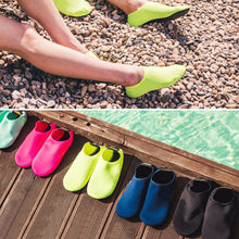 Load image into Gallery viewer, Unisex Large Size Water Shoes Swimming Diving Socks Summer Aqua Beach Sandal Flat Shoe Seaside Non-Slip Sneaker Socks Slipper for Men Women
