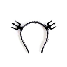 Load image into Gallery viewer, Halloween Horror Props Party Headband Horror Head Buckle Halloween Decoration Funny Props Headdress Masquerade Mischief Party Decor
