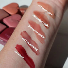 Load image into Gallery viewer, Love Heart Matte Liquid Lipstick Not Easy To Stick To Cup Velvet Mist Lip Glaze for Women Liquid Lip Gloss Cosmetics
