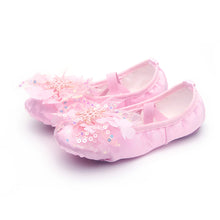Load image into Gallery viewer, Cute Princess Dance Shoes Children's Soft Soles Free Lace-Up Ballet Shoes Chinese Dance Body Training Special Cat Claw Shoes
