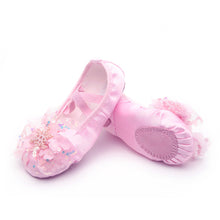Load image into Gallery viewer, Cute Princess Dance Shoes Children's Soft Soles Free Lace-Up Ballet Shoes Chinese Dance Body Training Special Cat Claw Shoes
