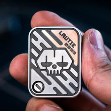 Load image into Gallery viewer, Portable Metal Skull Push Slider Stress Relief Toy Anti Stress EDC Top Spinning Poker Toys Decompress Magnetic Toys Adults Gifts

