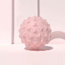 Load image into Gallery viewer, Handheld Fascia Ball Acupoint Massage Muscle Relaxation Massage Ball Shoulder Neck Back Leg Massage Soothing Fascia Ball
