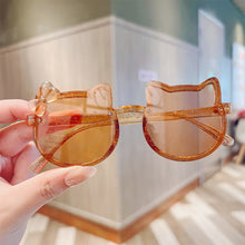 Load image into Gallery viewer, Children Sunglasses UV Resistant Cute Cat Sunglasses Fashionable Colorful Outdoor Sunglasses for Girls
