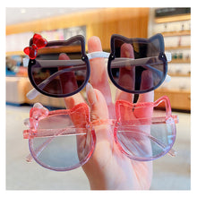 Load image into Gallery viewer, Children Sunglasses UV Resistant Cute Cat Sunglasses Fashionable Colorful Outdoor Sunglasses for Girls
