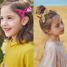 Load image into Gallery viewer, Girls' Sequin Hairpin Beauty Fishtail Style Dazzling Reversible Gradient Sequin Pearl Duckbill Clip Children's Hair Accessories

