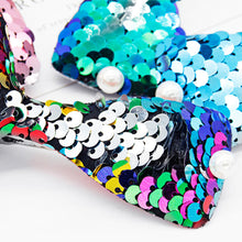 Load image into Gallery viewer, Girls' Sequin Hairpin Beauty Fishtail Style Dazzling Reversible Gradient Sequin Pearl Duckbill Clip Children's Hair Accessories
