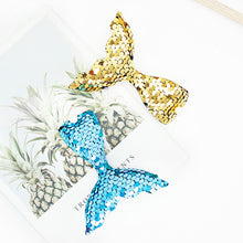 Load image into Gallery viewer, Girls' Sequin Hairpin Beauty Fishtail Style Dazzling Reversible Gradient Sequin Pearl Duckbill Clip Children's Hair Accessories
