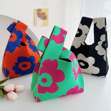 Load image into Gallery viewer, Knitted Colorful Flower Handbag Portable Large Capacity Knitted Woven Bag Casual Shoulder Bag Handbag
