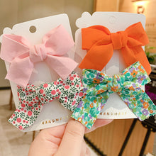 Load image into Gallery viewer, 2pcs/set Fabric Floral Bowknot Hair Clips Colorful Cute Children Hairpin Hair Ornament Hair Accessories
