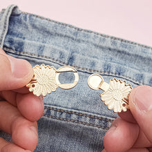 Load image into Gallery viewer, Detachable Button Adjustable Tightening Waist Clip Vintage Metal Cheongsam Fasten Buckle Skirt Pants DIY Clothing Accessories
