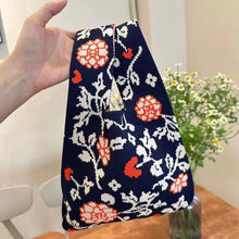 Load image into Gallery viewer, Handmade Knit Handbag Casual Knitted Bag Girls' Floral Color Matching Knitting Wrist-bag Female Tote Bag Women Reusable Shopping Bags
