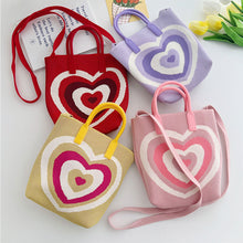 Load image into Gallery viewer, Gradient Contrast Color Heart Pattern Knitted Shoulder Bag Handbag Fashionable Casual Women Crossbody Bag Handbag
