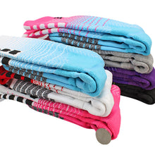 Load image into Gallery viewer, Intermediate Gradient Professional Basketball Football Socks Thick Towel Bottom Non-Slip Riding Socks Sports Accessories 39-45 Yards
