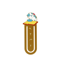 Load image into Gallery viewer, Cute Cat Bookmarks Metal Book Clips Japanese Style Brass Paper Page Holder Book Clip Stationery Reading Pagination Tools School Office Supplies
