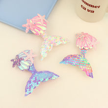 Load image into Gallery viewer, Fashion Sequin Fish Tail Hair Clip Hairpin for Girls with Sparkling Shells and Bangs Ocean Starfish Children's Creative Hair Clip
