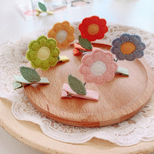 Load image into Gallery viewer, Cute 3D Flower Hairpin Creative Knitting Spring Smiling Face Hairpin Children Fashion Hair Accessories
