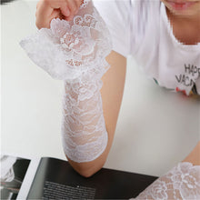 Load image into Gallery viewer, Comfortable Soft Lace Sunscreen Sleeves Outdoor Ultraviolet-proof Sunscreen Sleeves Breathable Decorative Arm Sleeves
