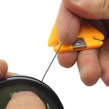 Load image into Gallery viewer, 1PC Fishing Accessories Multi-Purpose Wire Puller Fluorocarbon Wire Setter Anti-Winding Power Horse Stripping Wire For Feeder Carp Rig Making Accessories Tackle
