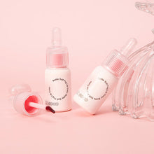 Load image into Gallery viewer, Water-light Mirror Lip Glaze Moisturizing Long-lasting Lipstick Lip Gloss Lips Makeup Cosmetic Bottle Soft Fog Lip Color
