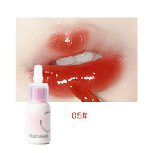 Load image into Gallery viewer, Water-light Mirror Lip Glaze Moisturizing Long-lasting Lipstick Lip Gloss Lips Makeup Cosmetic Bottle Soft Fog Lip Color

