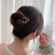 Load image into Gallery viewer, Simple Alloy U-shaped Hairpin Temperament Versatile Durable Updo Hairpin Headwear Hair Accessories for Women
