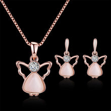 Load image into Gallery viewer, Alloy Rhinestone Pendant Necklace Earrings Set Fashionable Minimalist Necklace Earrings Women Jewelry Set
