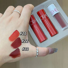 Load image into Gallery viewer, Matte Liquid Lipstick Not Easy To Stick To Cup Velvet Mist Chocolate Lip Glaze for Women Velvet Matte Liquid Lipsticks
