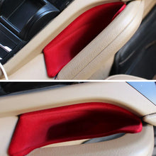 Load image into Gallery viewer, 2Pcs Car Interior Center Console Gap Armrest Holder Organizer Container Pocket Storage Box Holder For Porsche Cayenne 2011-2018

