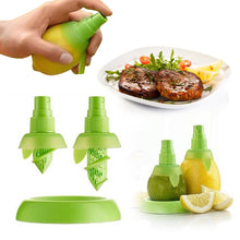 Load image into Gallery viewer, 1 Set Kitchen Gadgets Lemon Sprayer Fruit Juice Citrus Spray Orange Juice Squeeze Fruit Squeezer Kitchen Cooking Tools
