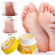 Load image into Gallery viewer, Heel Cracking Banana Cream Winter Moisturizing Hand and Foot Cream Anti Dry Cracking Banana Essence Cream
