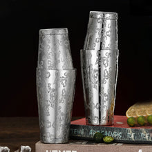 Load image into Gallery viewer, 18oz/28oz Engraving Stainless Steel Boston Cocktail Shaker Wine Mixer Boston Bar Shaker Bar Tools Barware Home Bar Utensils
