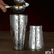 Load image into Gallery viewer, 18oz/28oz Engraving Stainless Steel Boston Cocktail Shaker Wine Mixer Boston Bar Shaker Bar Tools Barware Home Bar Utensils
