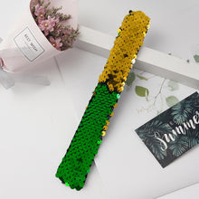 Load image into Gallery viewer, Shiny Glitter Slap Bracelet Two Color Change Wrist Strap Kid Friendship Couples Bracelets New Year Party Decoration
