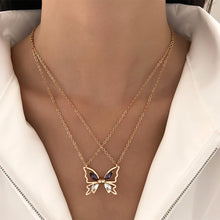 Load image into Gallery viewer, Magnetic Butterfly Pendant Necklace Bracelet Fashionable Niche Patchwork Pendant Necklace Collarbone Chain Jewelry
