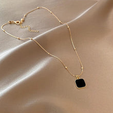 Load image into Gallery viewer, Black Geometric Square Pendant Necklace Niche Creative Alloy Necklace Clavicle Chain Jewelry for Women
