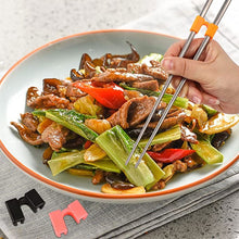 Load image into Gallery viewer, 5PCS Reusable Chopstick Helpers Training Chinese Chopsticks Trainer Holder for Beginner Trainers or Learner
