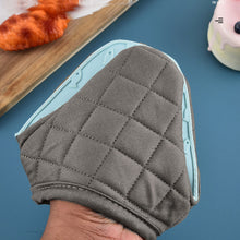 Load image into Gallery viewer, Non-slip Silicone Anti-scalding Oven Gloves Mitts Kitchen Oven Gloves Tray Dish Bowl Holder Baking Cooking Hand Clip for BBQ
