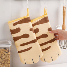 Load image into Gallery viewer, Cute Cartoon Cat Paws Oven Mitts Cat Claw Cotton Baking Insulation Gloves Microwave Heat Resistant Anti-scald Non-slip Glove
