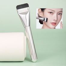 Load image into Gallery viewer, Ultra Thin Straight Line Foundation Make-up Brush Soft Delicate Skin-friendly Flat Head Makeup Brush Makeup Tool
