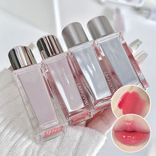 Load image into Gallery viewer, Moisturizing Water-light Lip Gloss Long-lasting Non-sticky Non-fading Lip Glaze Lip Makeup Cosmetics Women Lip Gloss
