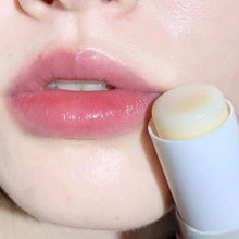 Load image into Gallery viewer, Hydrating and Moisturizing Lip Balm Winter Moisturizing Exfoliating Diluting Lip Lines Lip Balm Women Skin Care Products
